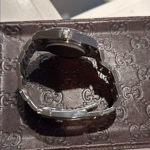 Rolex Oyster Perpetual with Blue Dial and Silver Bracelet - Picture 2 of 9